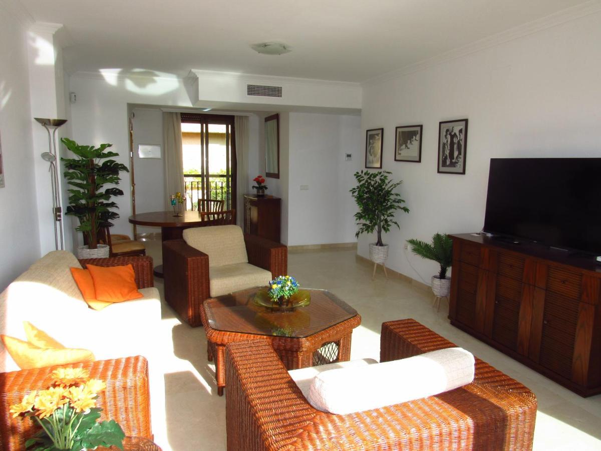 Penthouse Benalvistas Torregolf Seaview Apartment Benalmadena Luaran gambar